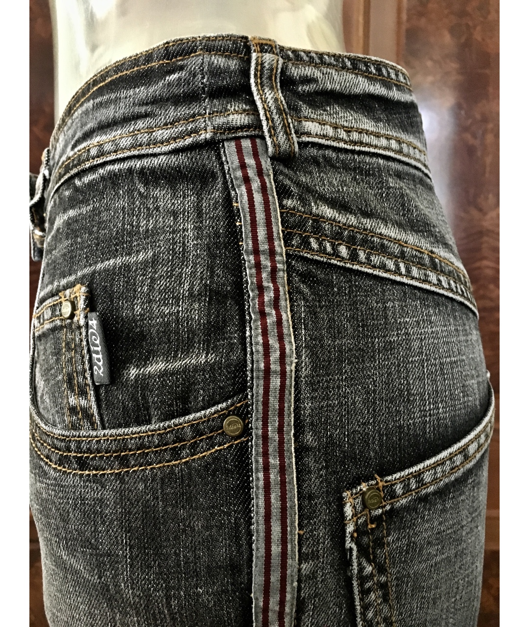 ANTONIO BERARDI Серые хлопковые джинсы клеш, фото 8
