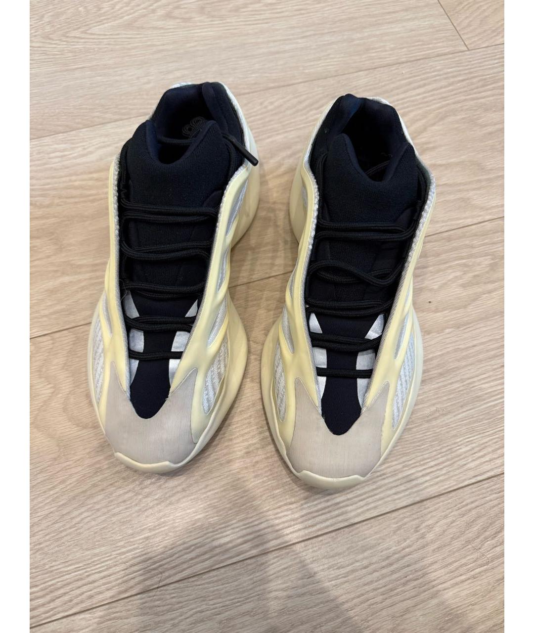 ADIDAS YEEZY Бежевые текстильные кроссовки, фото 2