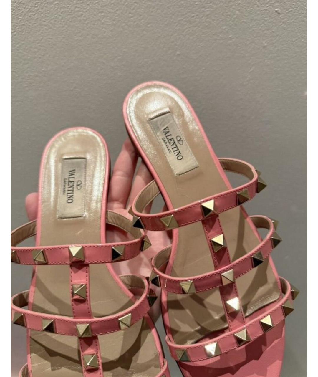 VALENTINO Розовые шлепанцы из лакированной кожи, фото 4