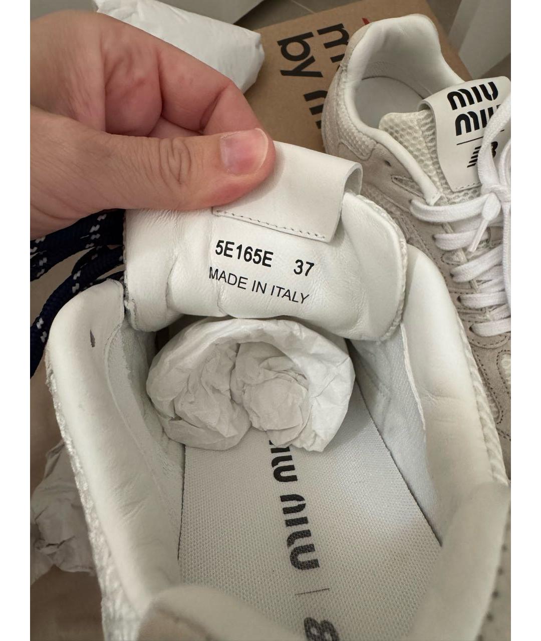 MIU MIU Белые замшевые кроссовки, фото 6