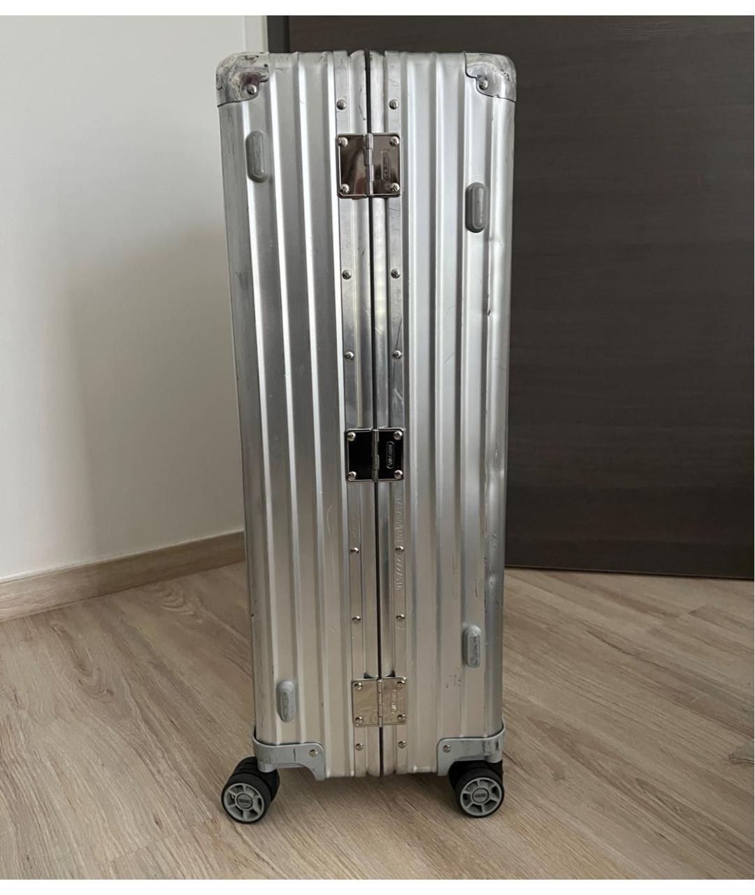 Rimowa Серебрянный чемодан, фото 4