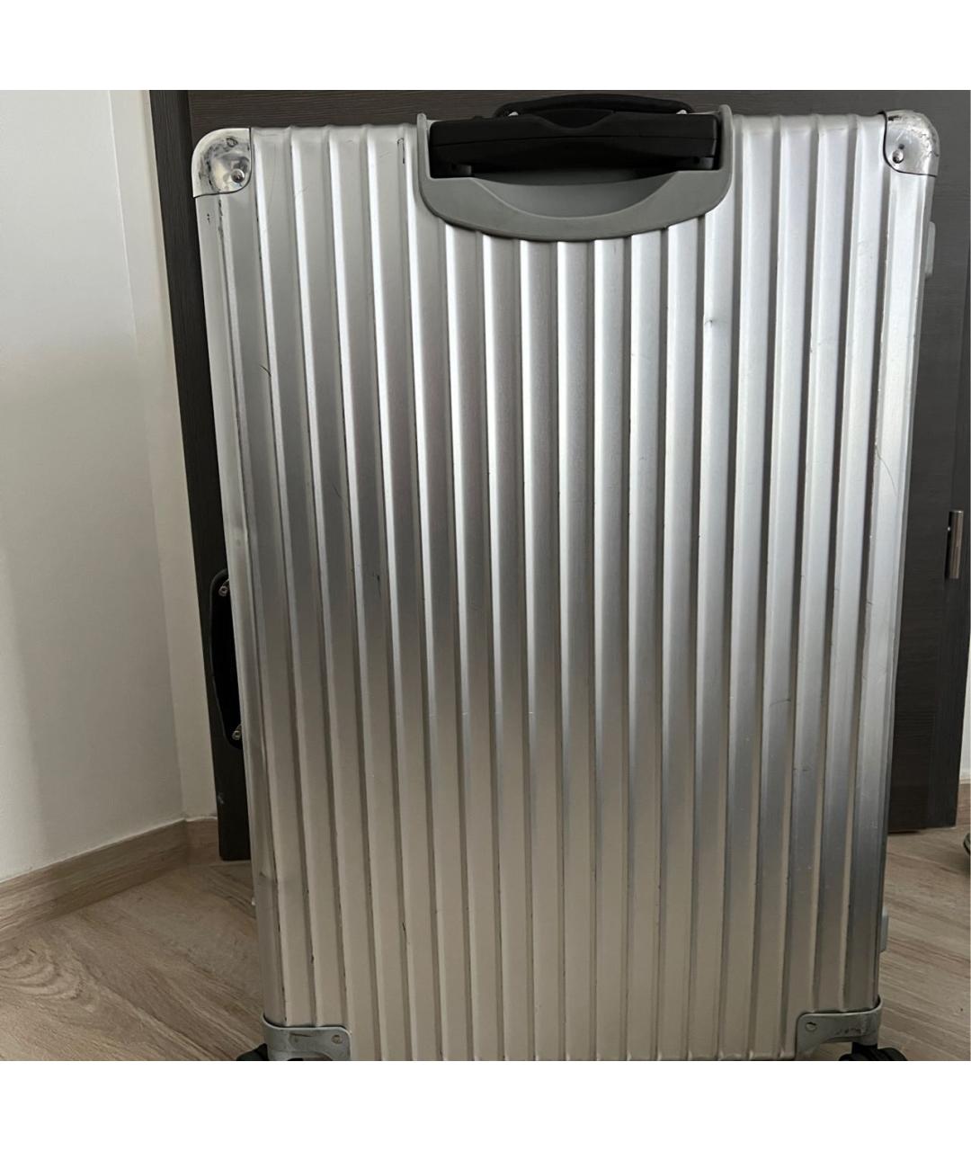 Rimowa Серебрянный чемодан, фото 6