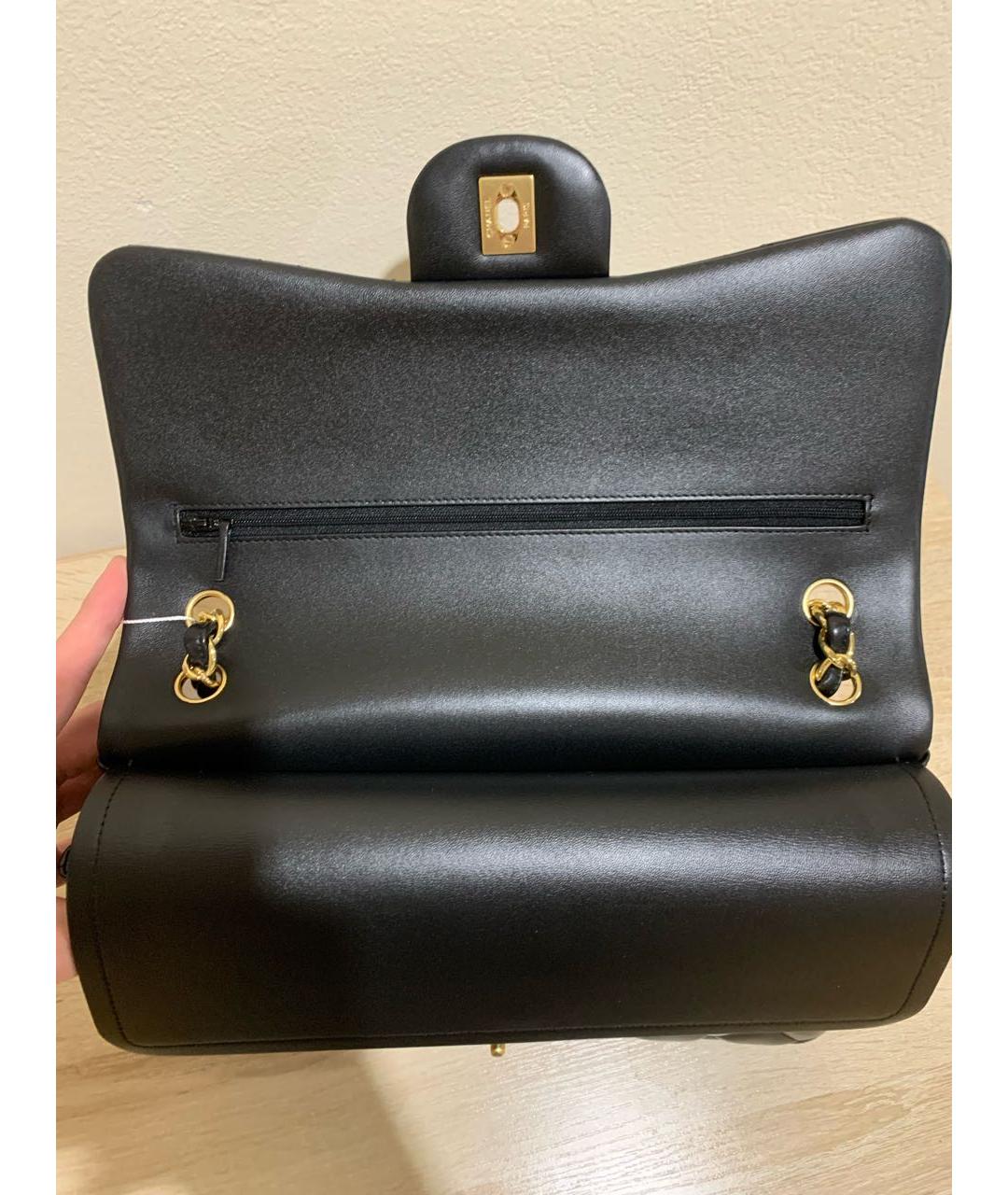 CHANEL Черная кожаная сумка через плечо, фото 7