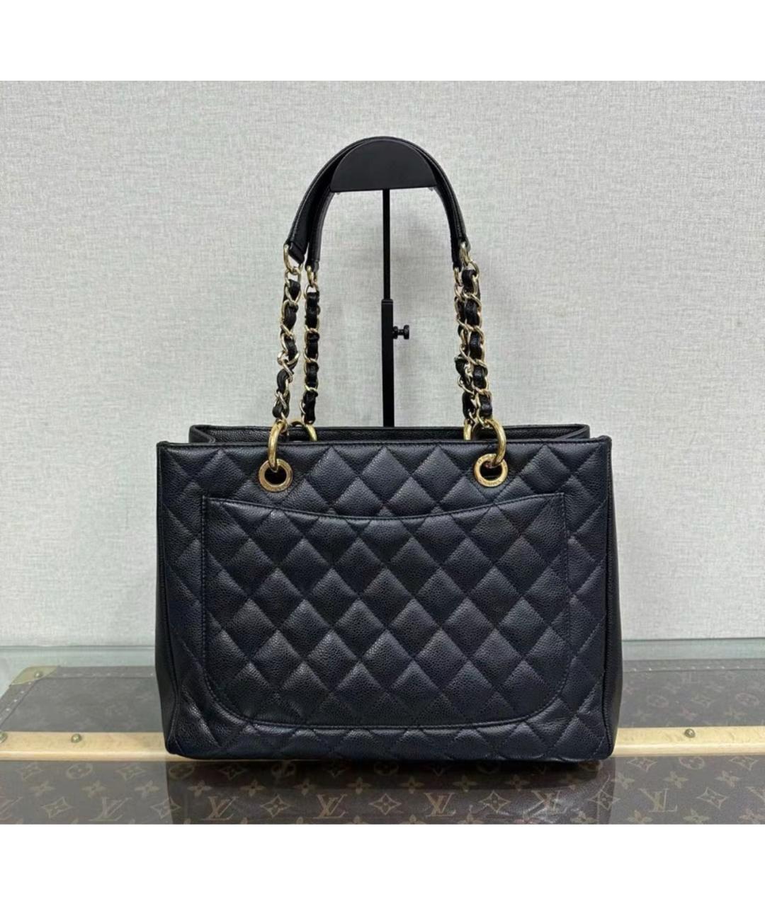 CHANEL Черная кожаная сумка тоут, фото 3