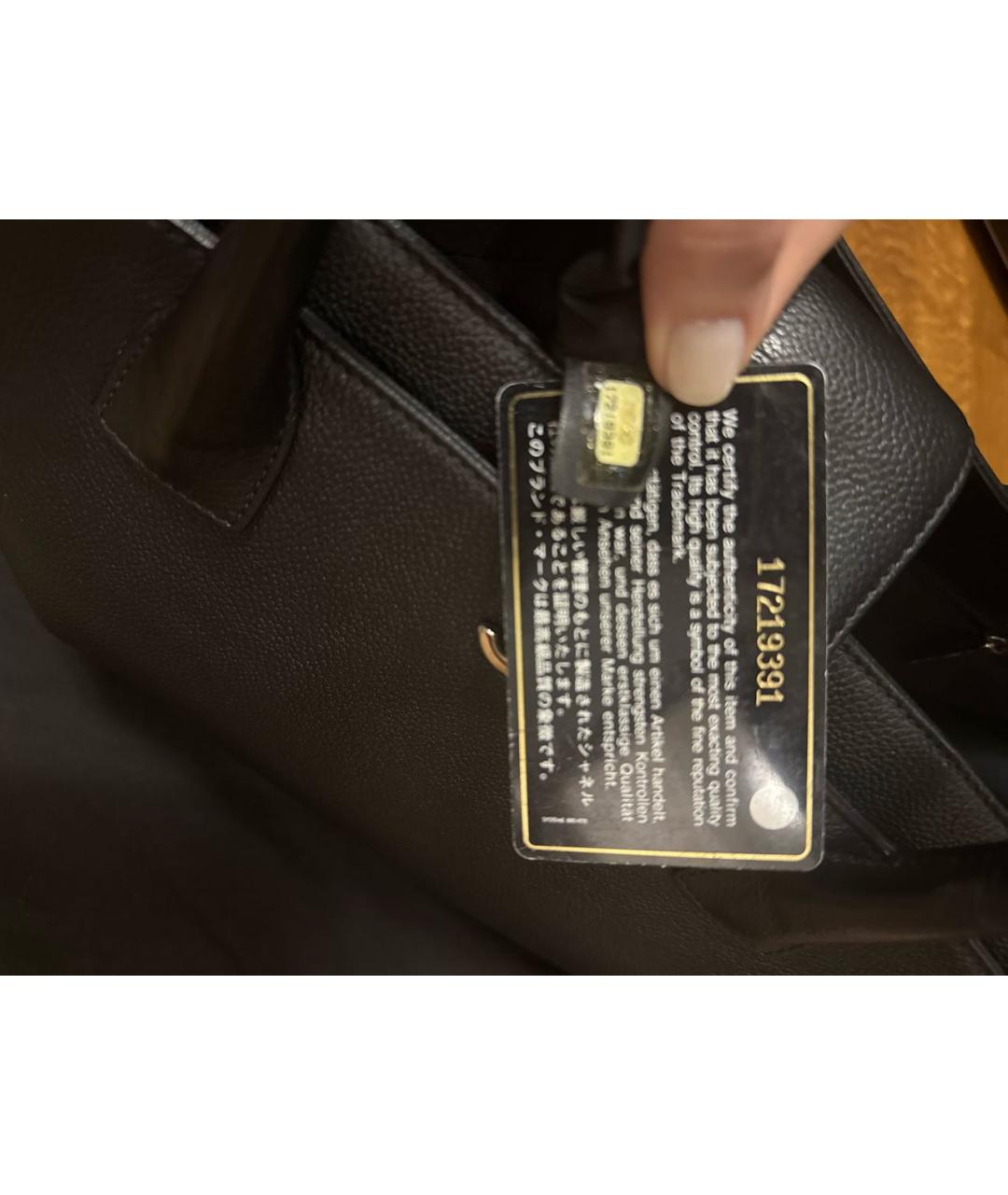 CHANEL Черная кожаная сумка тоут, фото 5