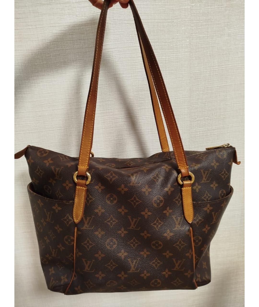 LOUIS VUITTON Коричневая сумка тоут из искусственной кожи, фото 9