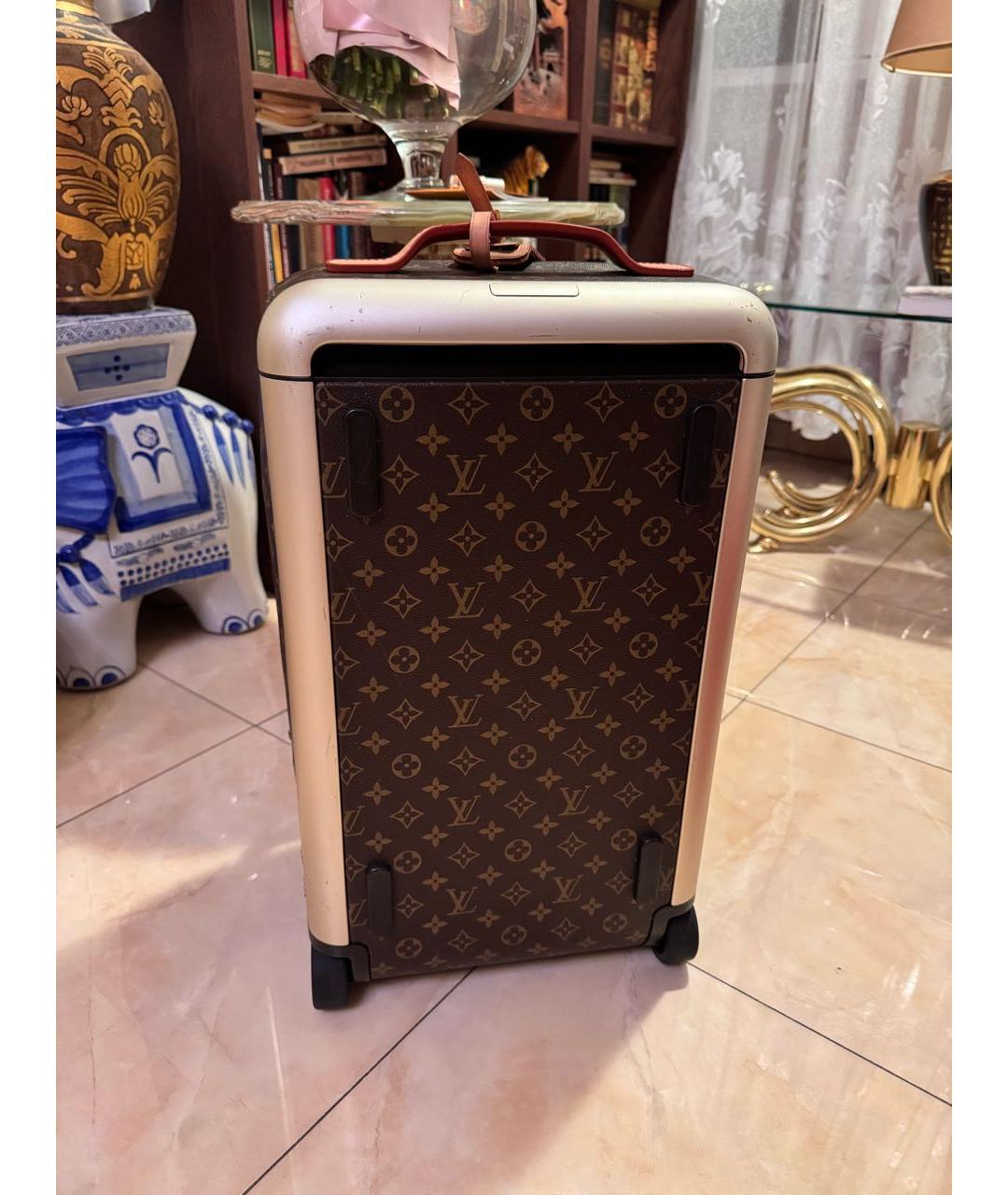 LOUIS VUITTON Кожаный чемодан, фото 2