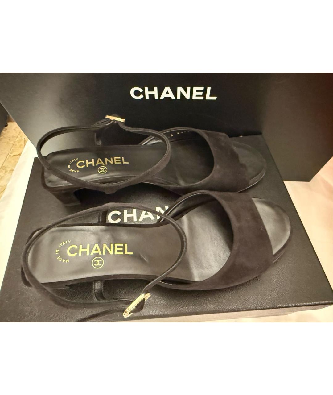 CHANEL Черные замшевые босоножки, фото 7