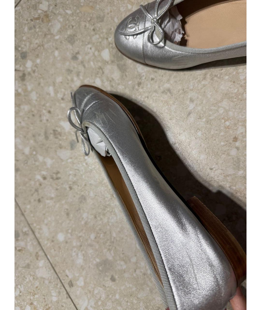 CHANEL Серебряные кожаные балетки, фото 4