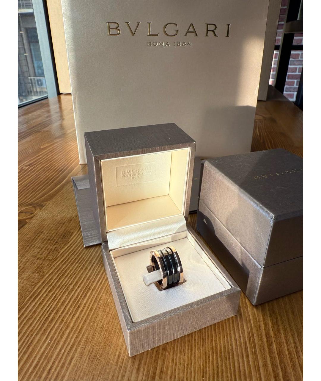 BVLGARI Черное кольцо из розового золота, фото 3