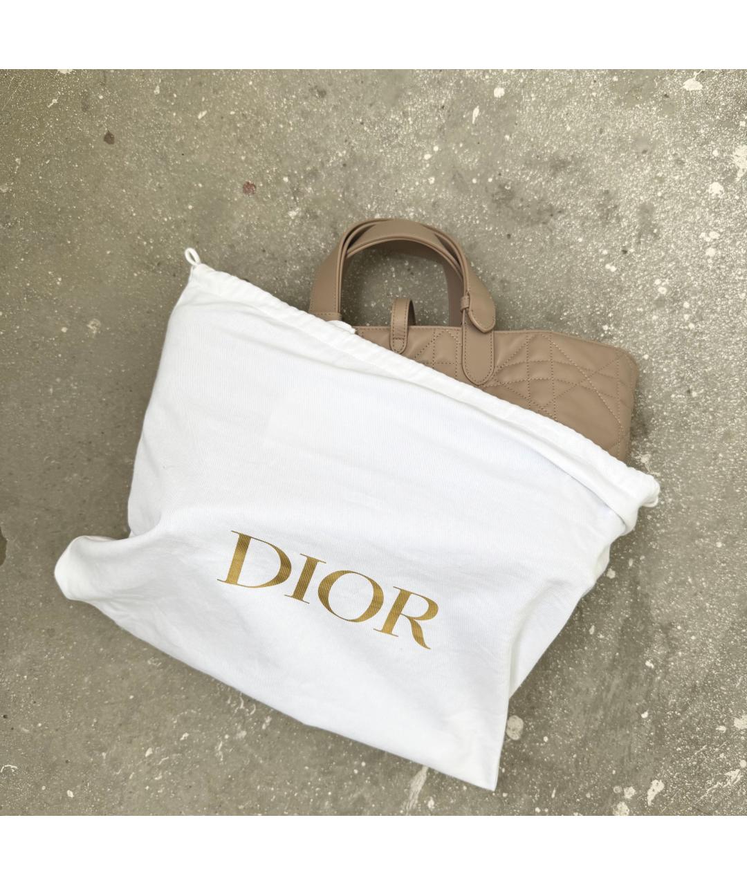CHRISTIAN DIOR Бежевая кожаная сумка с короткими ручками, фото 9
