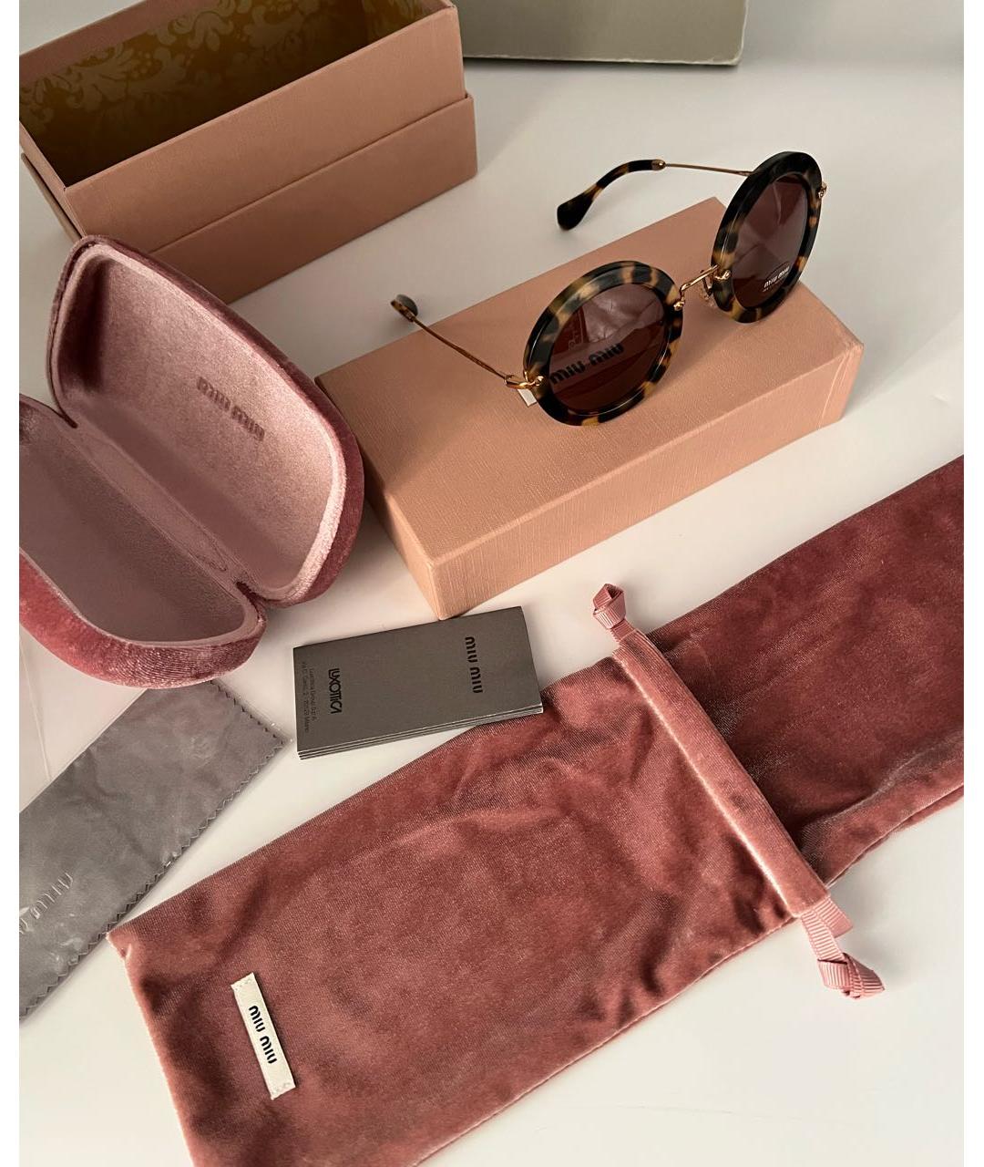 MIU MIU Коричневые солнцезащитные очки, фото 3