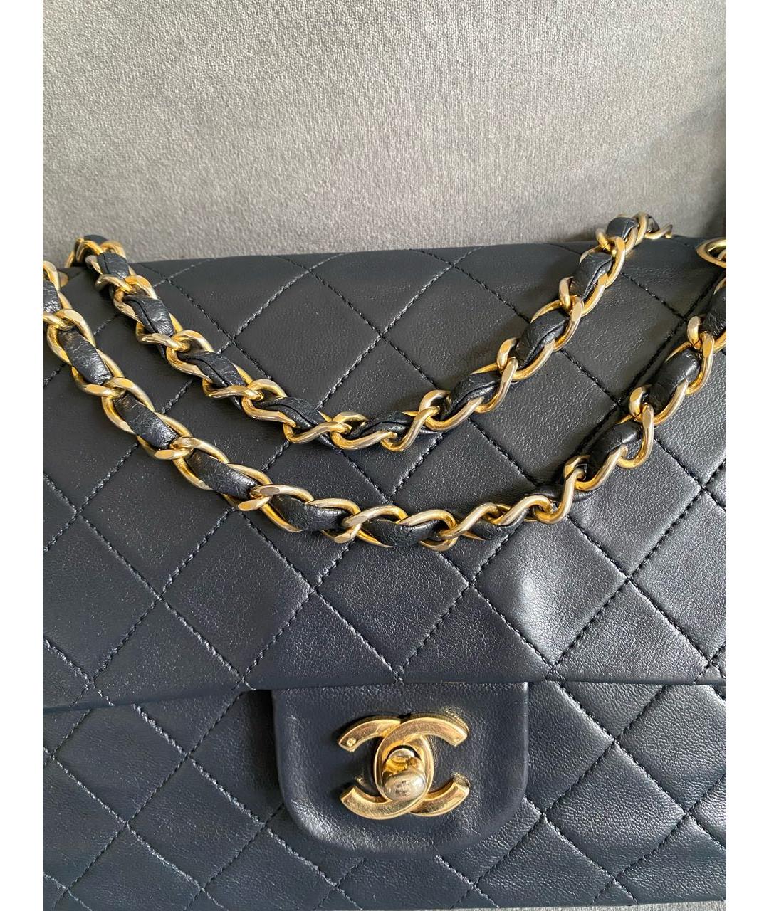 CHANEL Темно-синяя кожаная сумка через плечо, фото 8