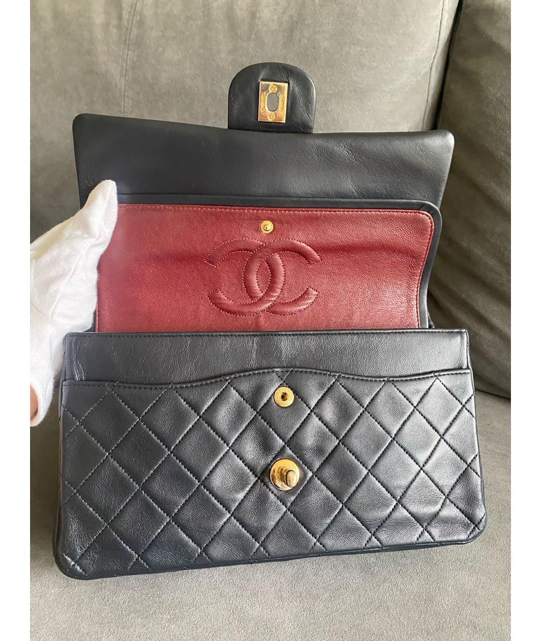 CHANEL Темно-синяя кожаная сумка через плечо, фото 2
