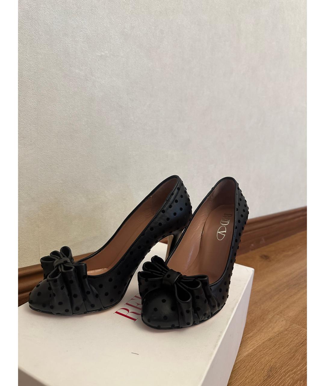 RED VALENTINO Черные кожаные туфли, фото 3