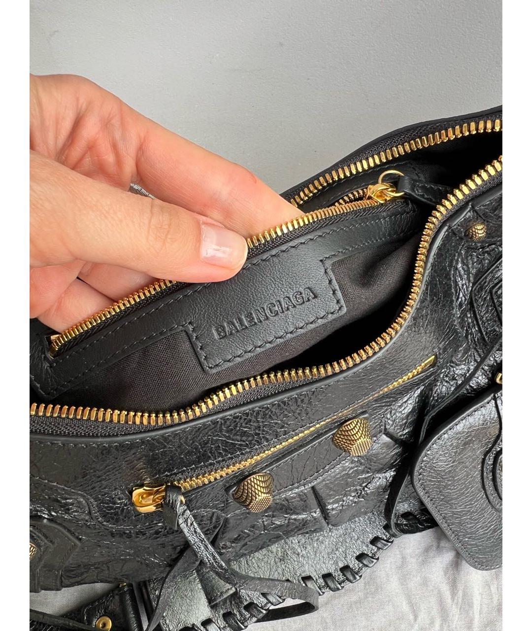 BALENCIAGA Черная кожаная сумка через плечо, фото 4