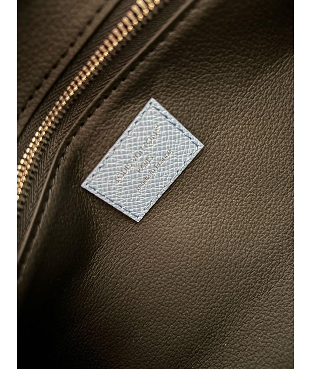 LOUIS VUITTON Голубая косметичка, фото 8