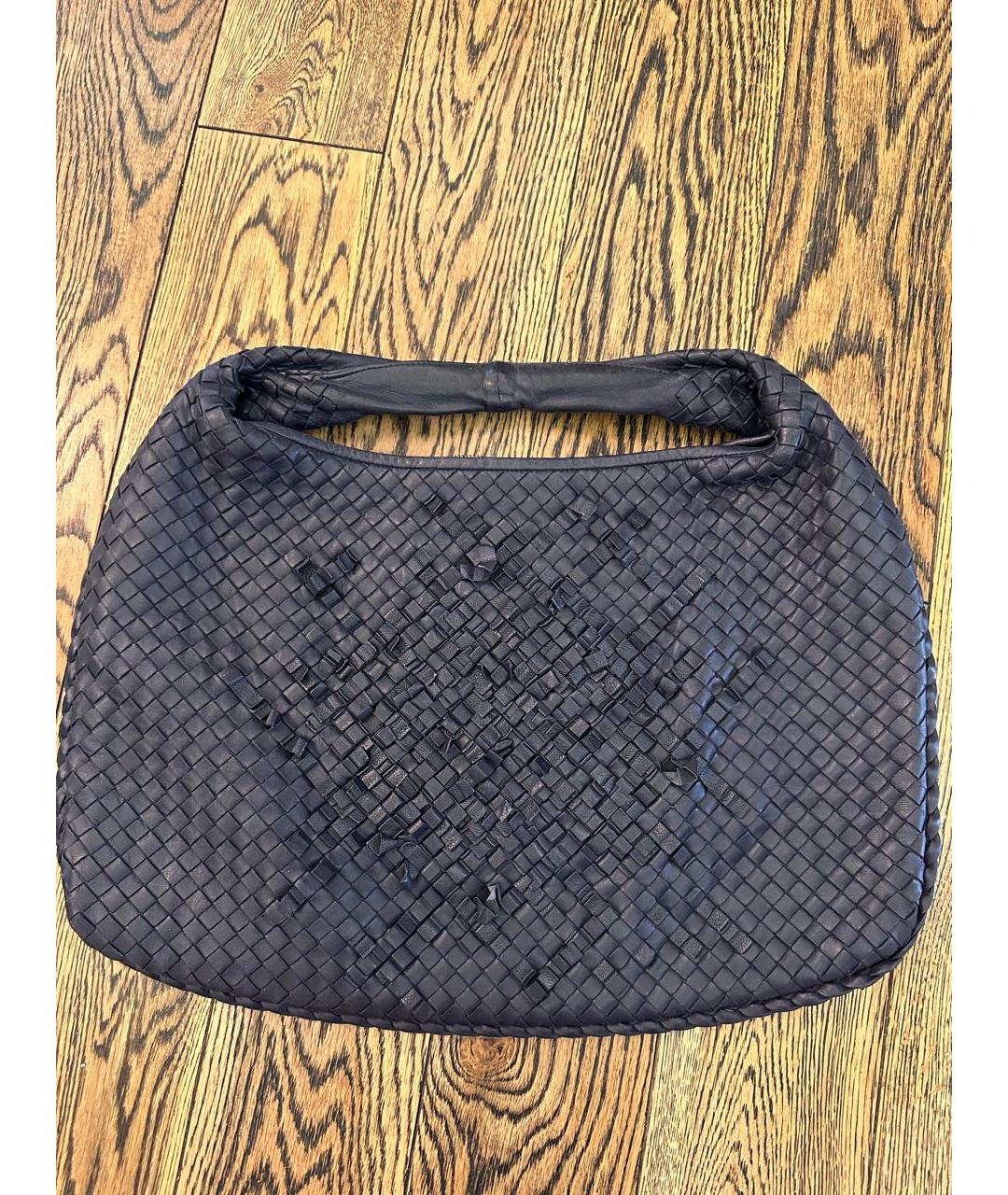 BOTTEGA VENETA Темно-синяя кожаная сумка с короткими ручками, фото 5