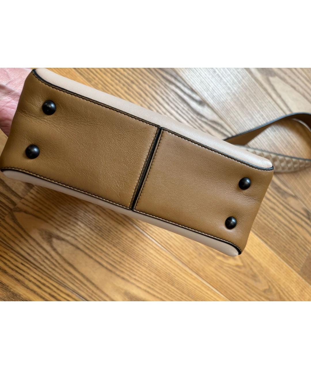 BOTTEGA VENETA Бежевая кожаная сумка через плечо, фото 4