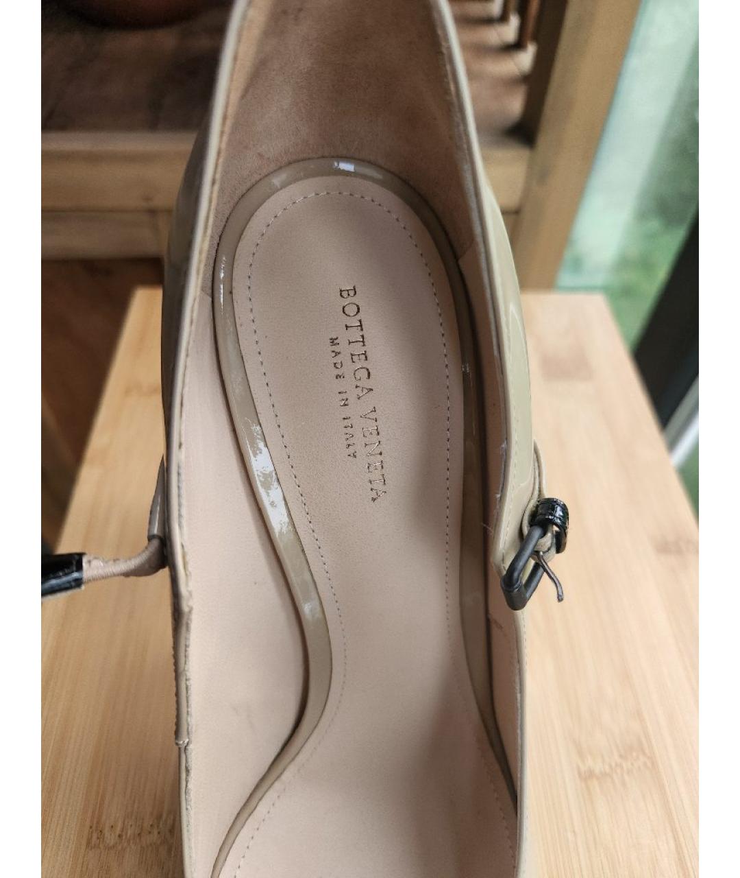 BOTTEGA VENETA Бежевые кожаные туфли, фото 6
