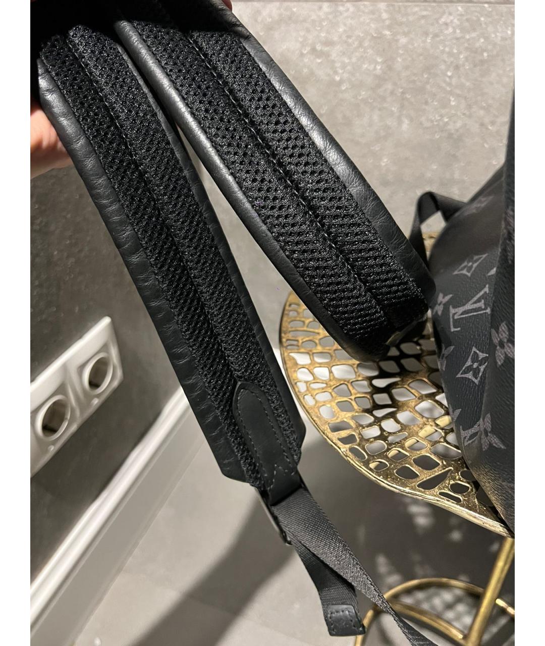 LOUIS VUITTON Черный кожаный рюкзак, фото 8