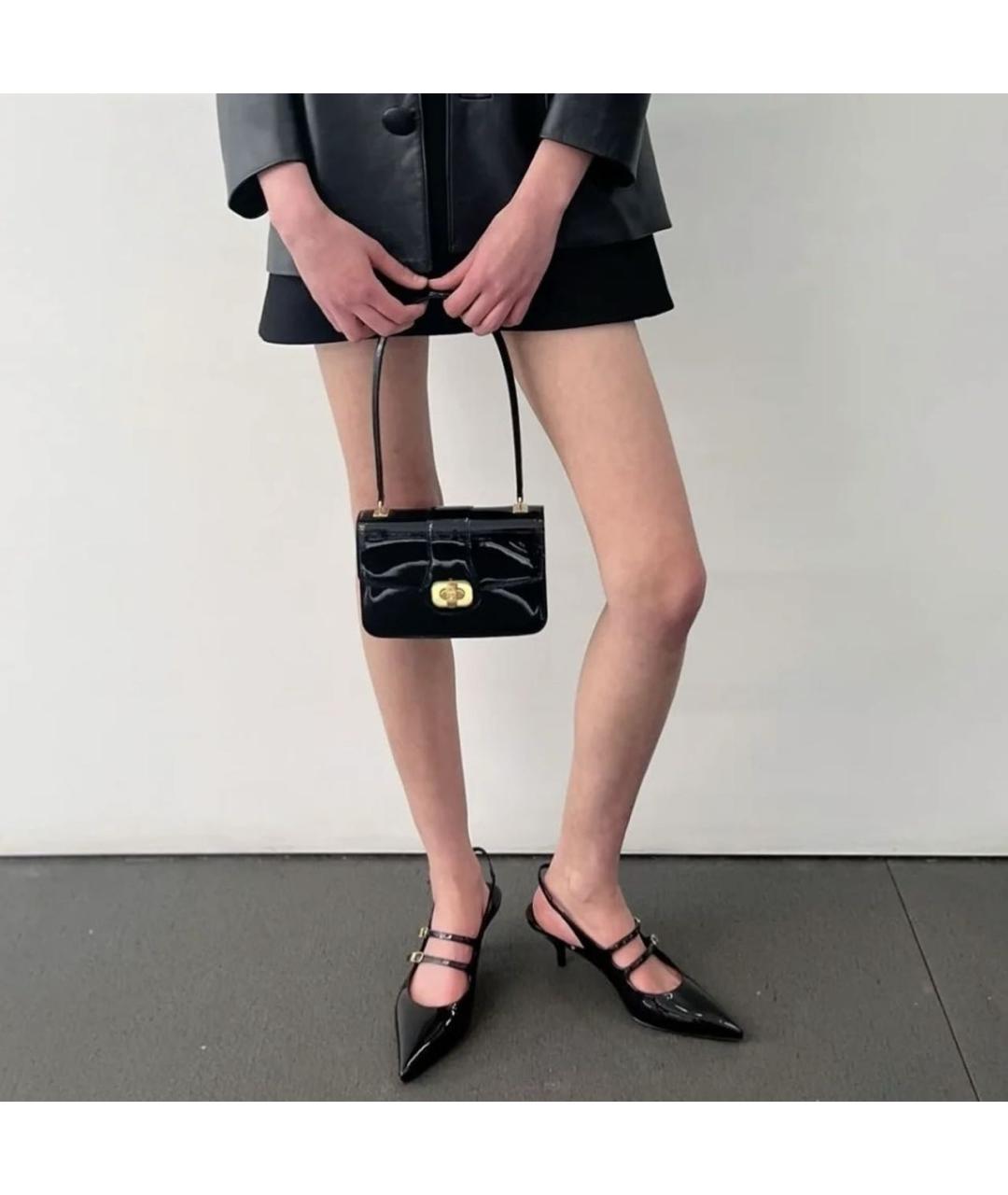 CELINE Черная сумка с короткими ручками из лакированной кожи, фото 8