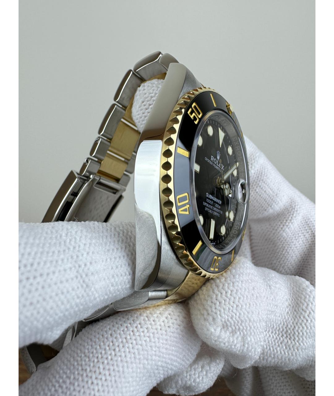 ROLEX Черные часы из желтого золота, фото 5