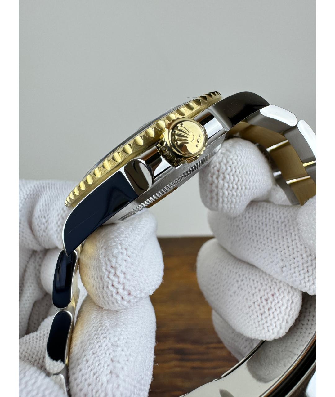 ROLEX Черные часы из желтого золота, фото 4