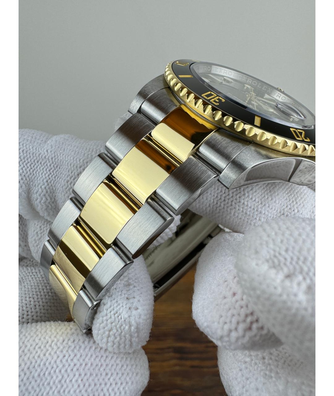 ROLEX Черные часы из желтого золота, фото 6
