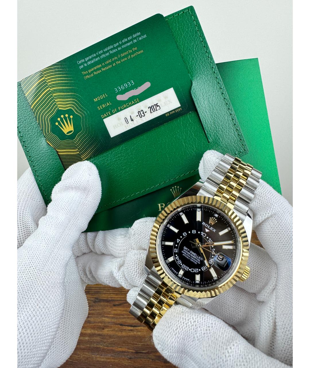 ROLEX Черные часы из желтого золота, фото 2