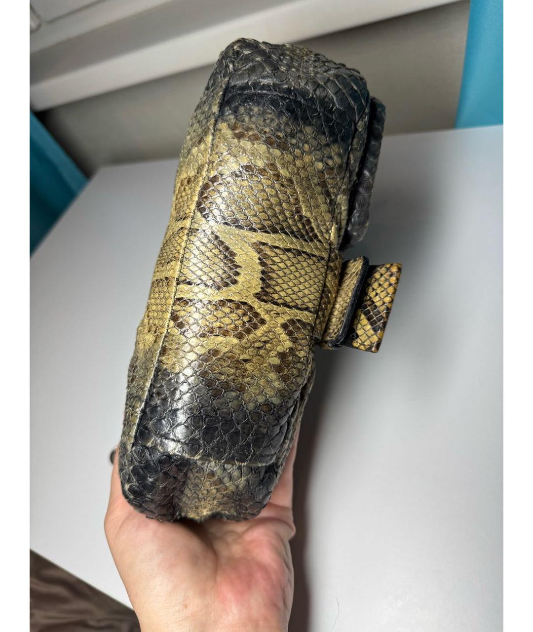 PRADA Сумка с короткими ручками из экзотической кожи, фото 3