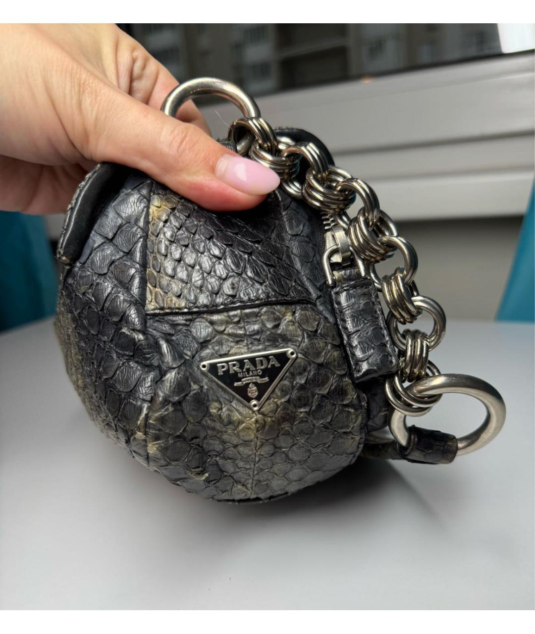 PRADA Сумка с короткими ручками из экзотической кожи, фото 2