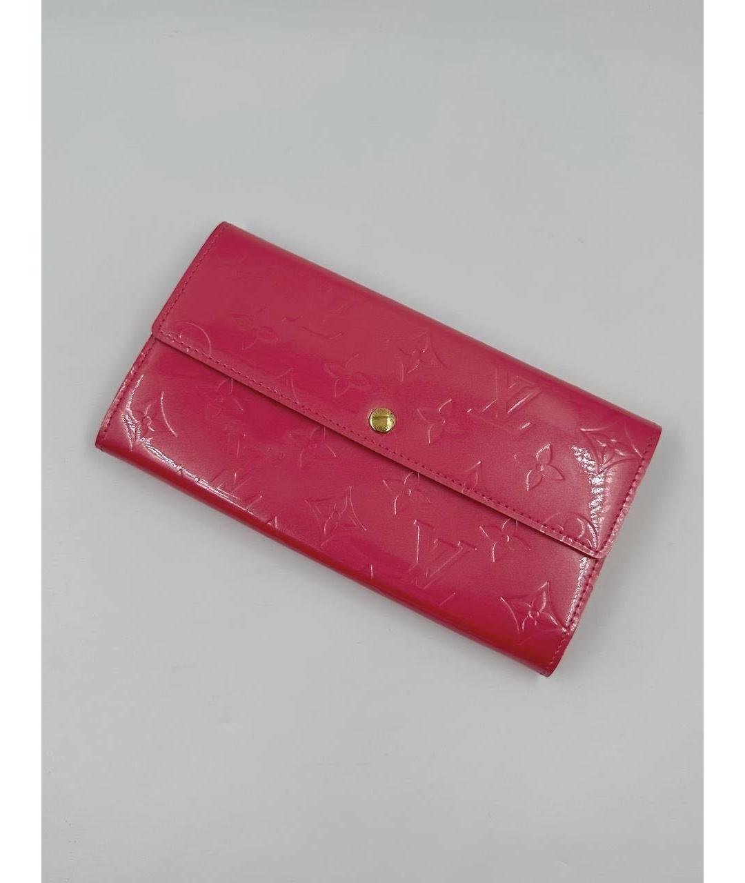 LOUIS VUITTON Розовый кошелек из лакированной кожи, фото 9