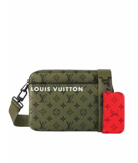 LOUIS VUITTON Сумка на плечо