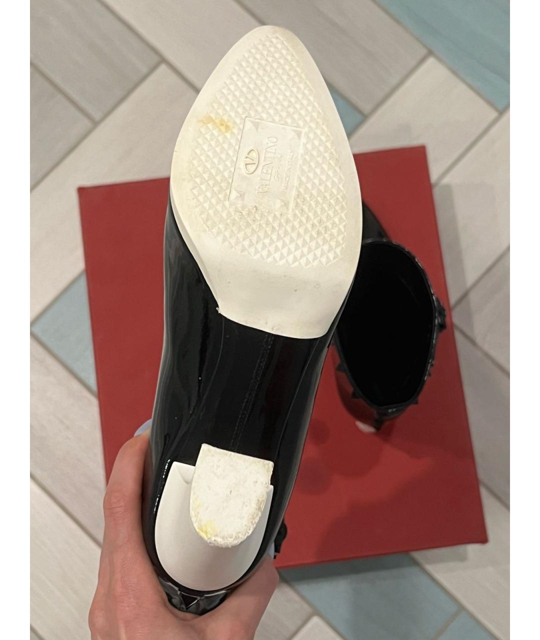 VALENTINO Черные ботильоны из лакированной кожи, фото 5