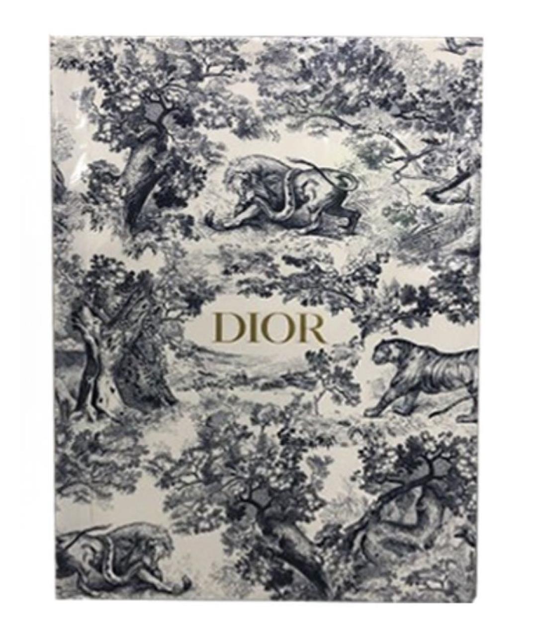 CHRISTIAN DIOR Книга, фото 2