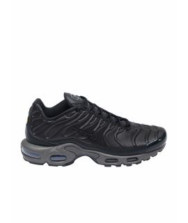 NIKE Низкие кроссовки / кеды