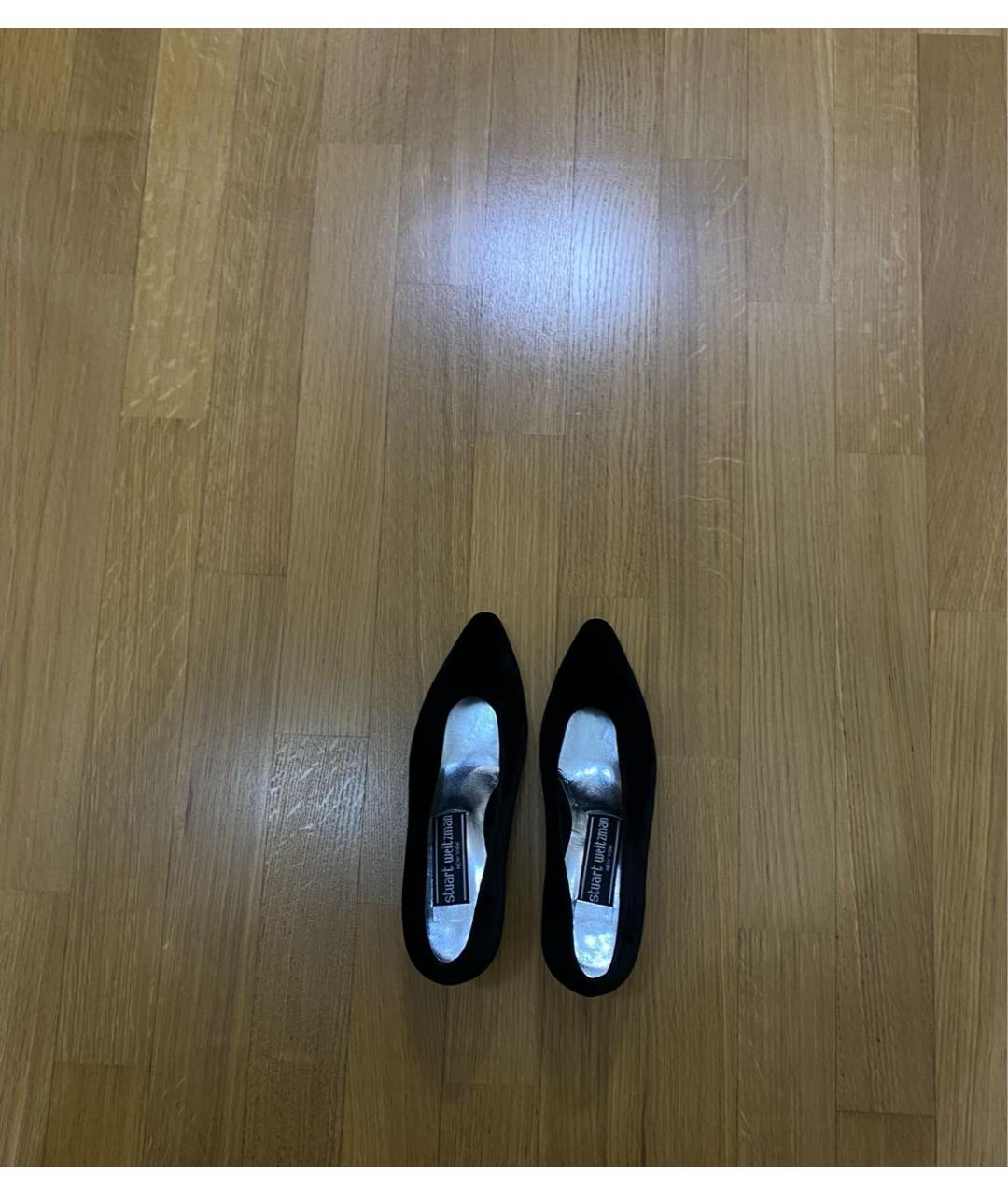 STUART WEITZMAN Черные бархатные туфли, фото 3
