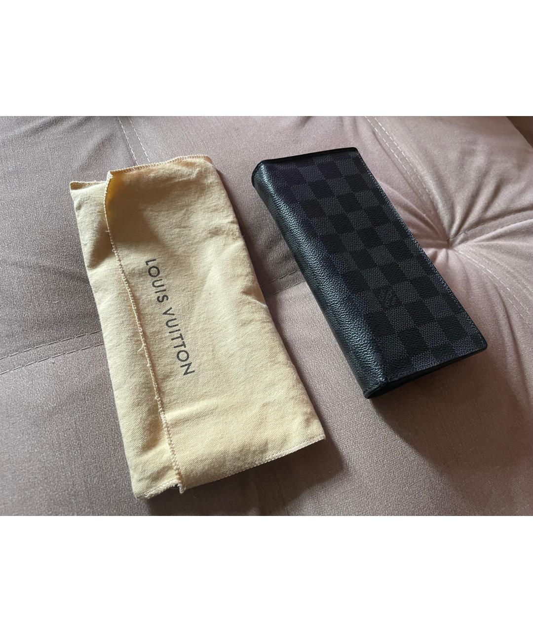 LOUIS VUITTON Черный кожаный кошелек, фото 4