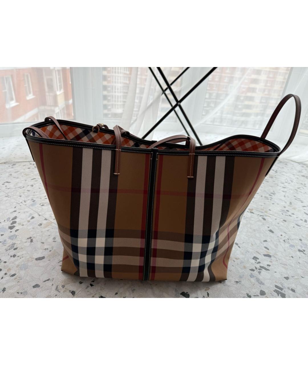 BURBERRY Коричневая тканевая сумка тоут, фото 3