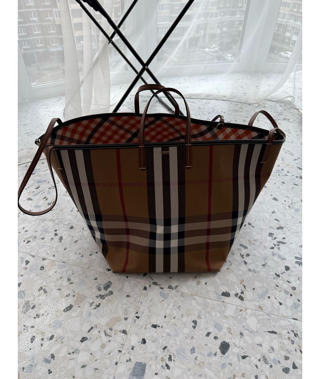 BURBERRY Коричневая тканевая сумка тоут, фото 2