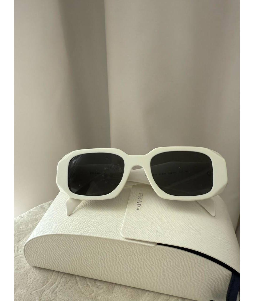 PRADA Белые пластиковые солнцезащитные очки, фото 4