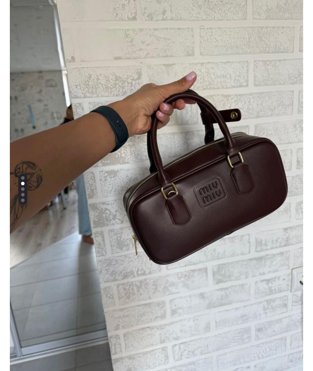 MIU MIU Коричневая кожаная сумка с короткими ручками, фото 4