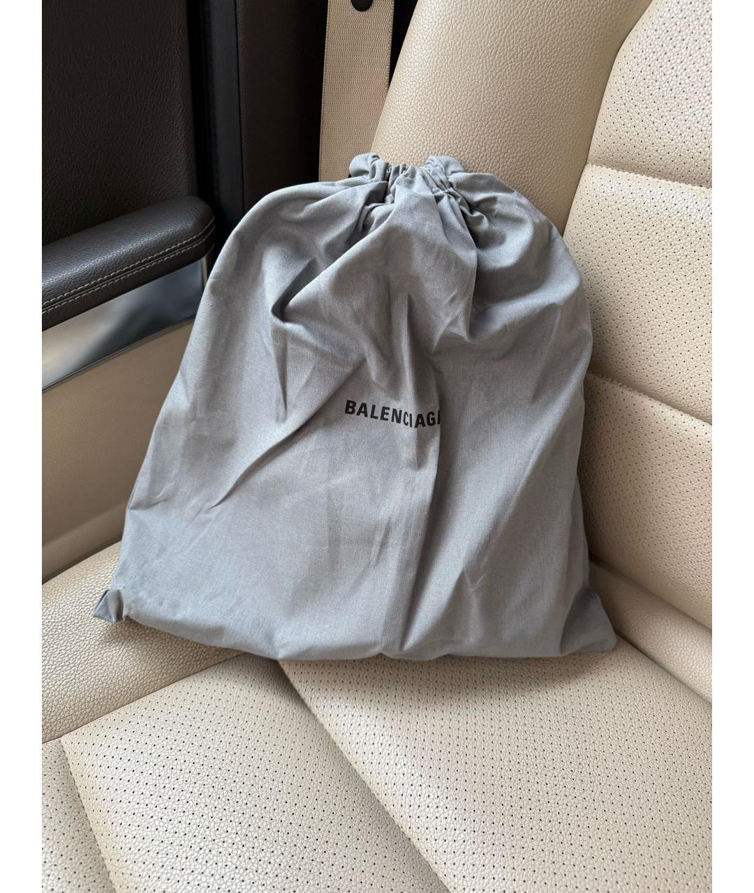 BALENCIAGA Черная сумка тоут из лакированной кожи, фото 7