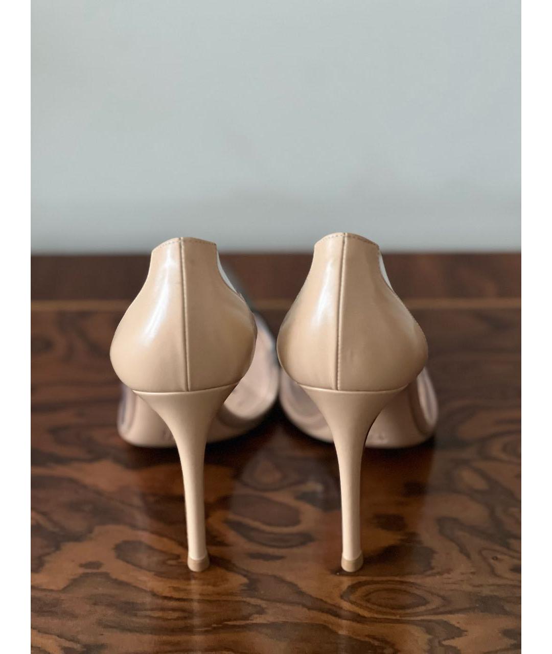 GIANVITO ROSSI Бежевые кожаные туфли, фото 7