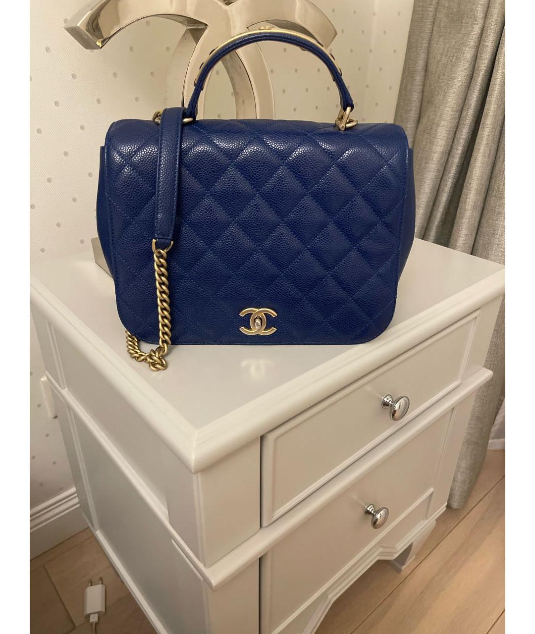 CHANEL Синяя кожаная сумка с короткими ручками, фото 5