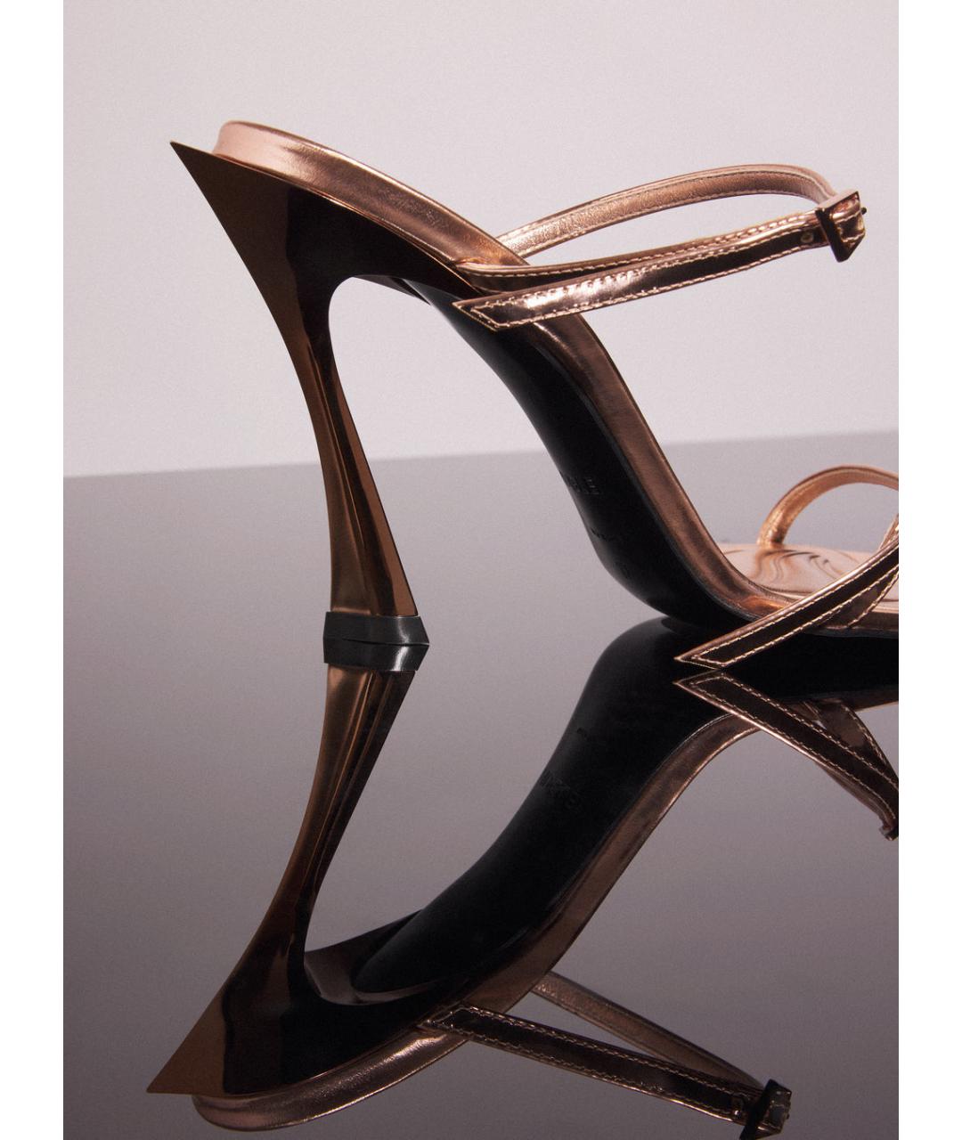 MUGLER Золотые кожаные мюли, фото 5
