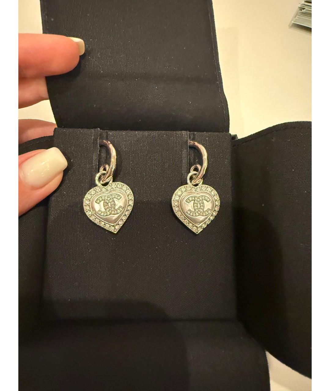 CHANEL Серебряные металлические серьги, фото 3