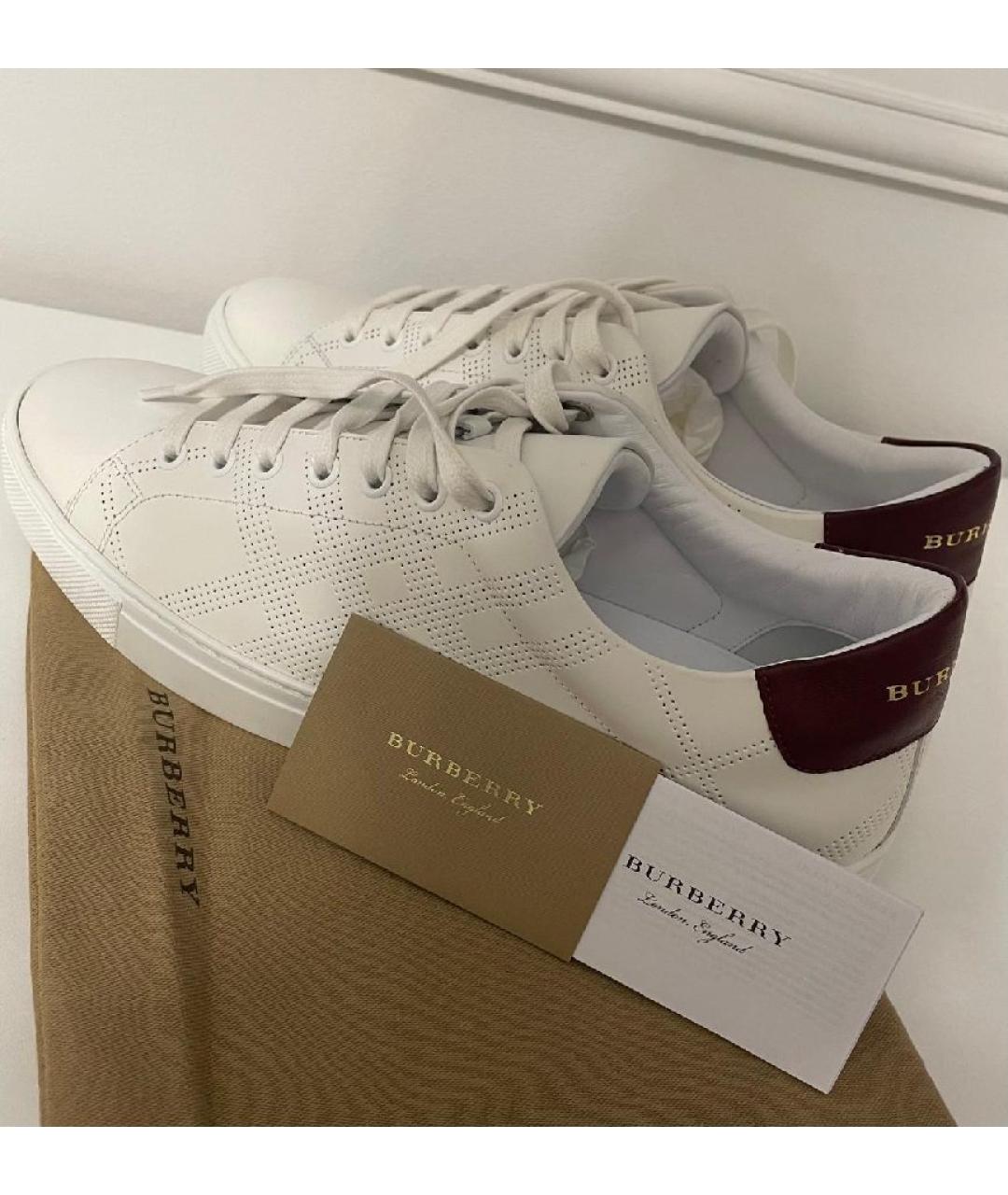 BURBERRY Белые низкие кроссовки / кеды, фото 5