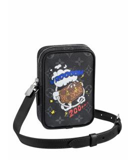 LOUIS VUITTON Сумка на плечо